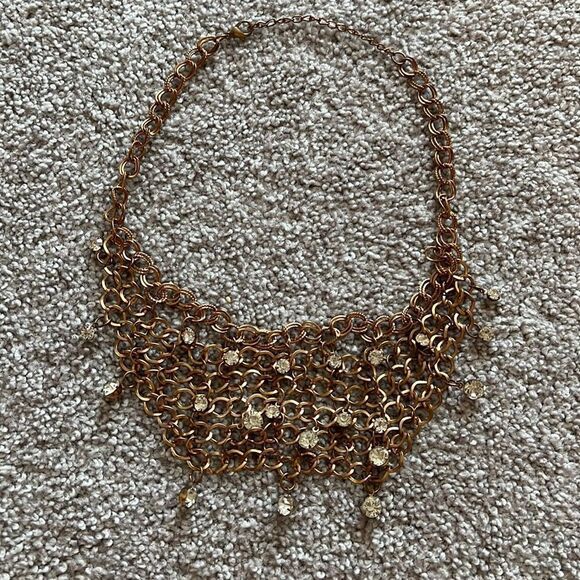 Vintage gold and stoned lace chain statement necklace - Picture 1 of 3